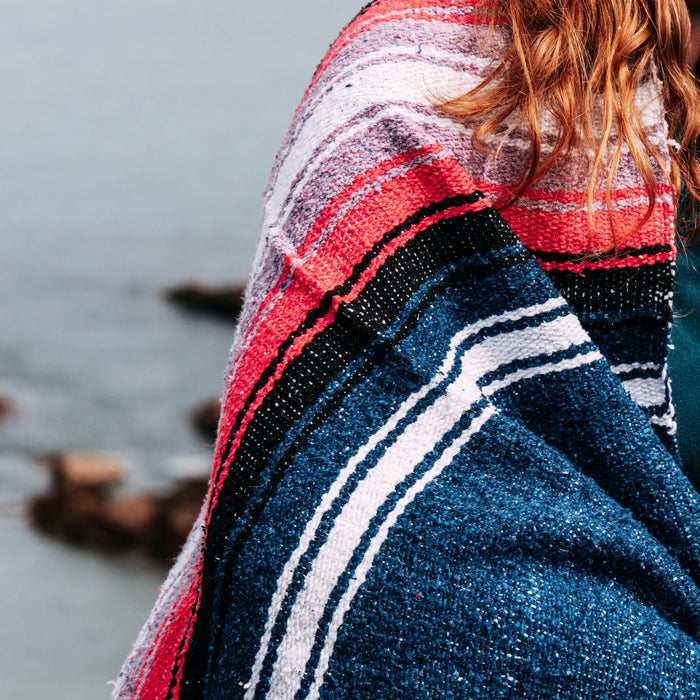 Aegean Blue & Pink Baja Diamond Blanket - CEMCUI