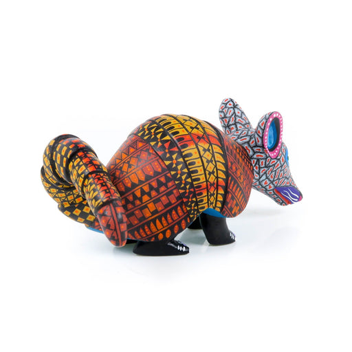 Armadillo - Oaxacan Alebrije Wood Carving - CEMCUI