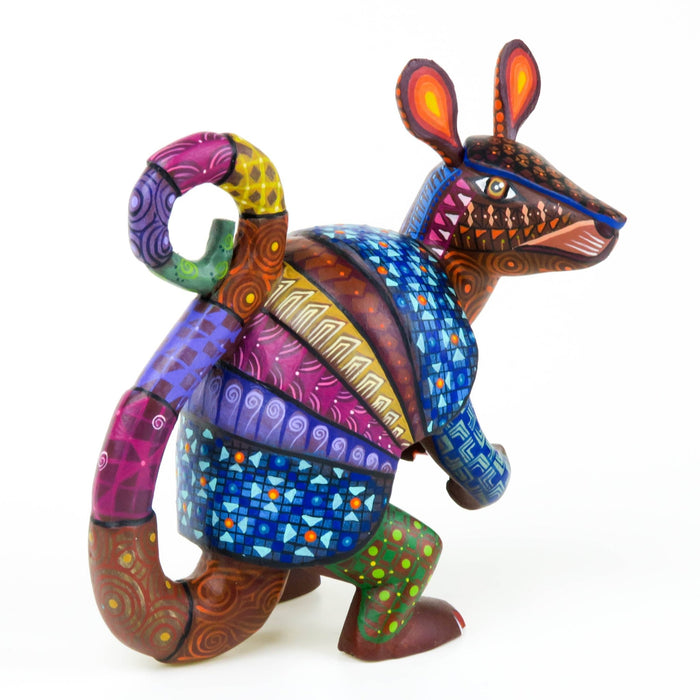 Armadillo - Oaxacan Alebrije Wood Carving - CEMCUI