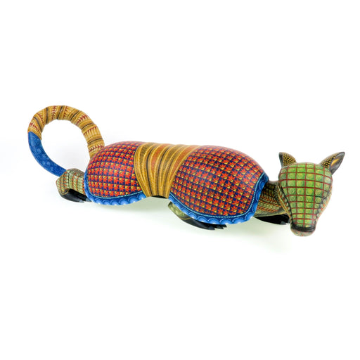 Armadillo - Oaxacan Alebrije Wood Carving Sculpture - Nestor Melchor - CEMCUI