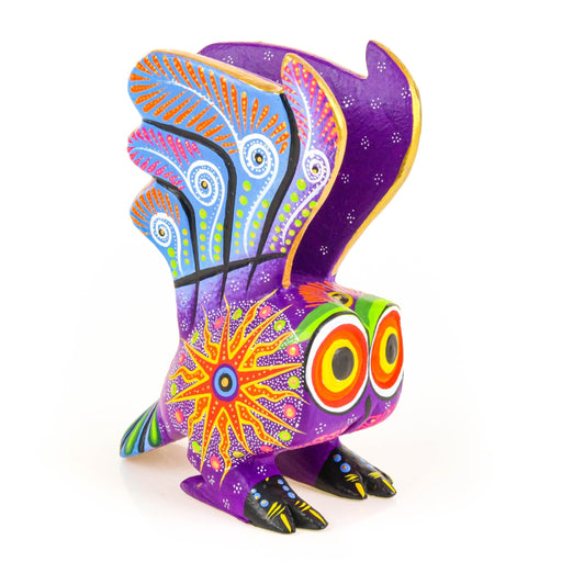 Beautiful Owl - Oaxacan Alebrije Wood Carving - CEMCUI