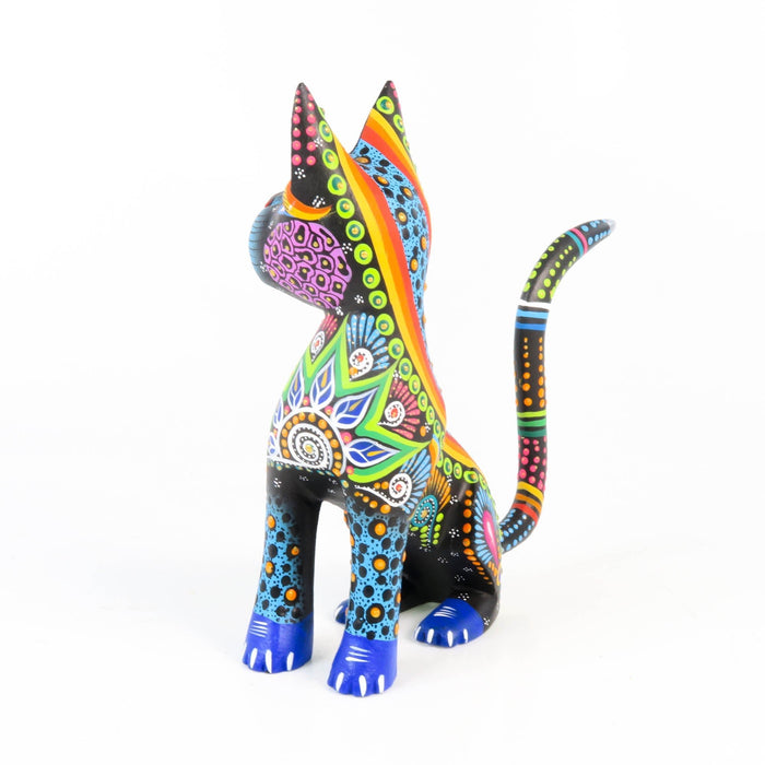 Black Cat - Oaxacan Alebrije Wood Carving - CEMCUI