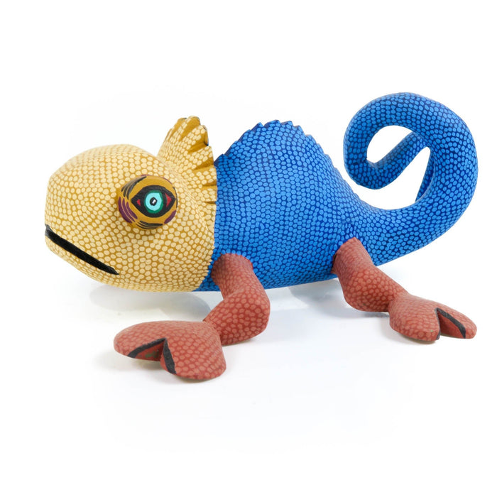 Blue Chameleon - Oaxacan Alebrije Wood Carving - CEMCUI