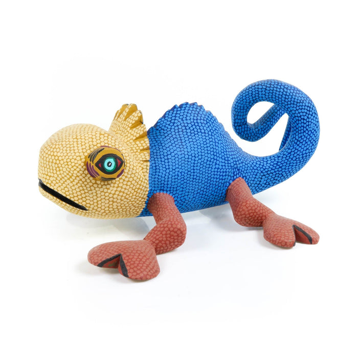 Blue Chameleon - Oaxacan Alebrije Wood Carving - CEMCUI