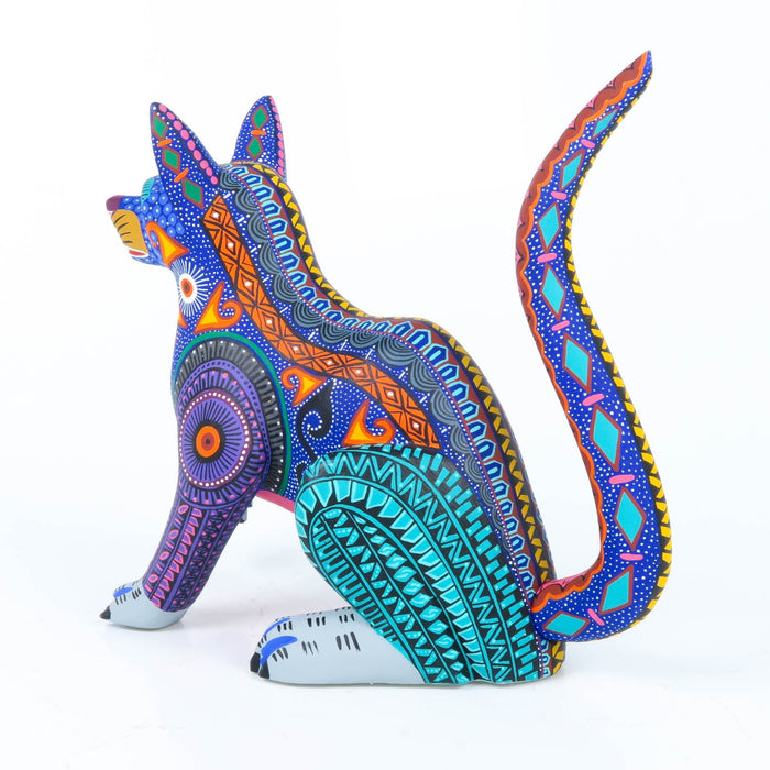 Blue Dog - Oaxacan Alebrije Wood Carving - CEMCUI