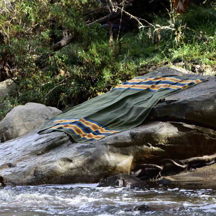 Canvas Camping Blanket - Waxed Canvas Outdoor Blanket / Bushcraft Blanket - CEMCUI