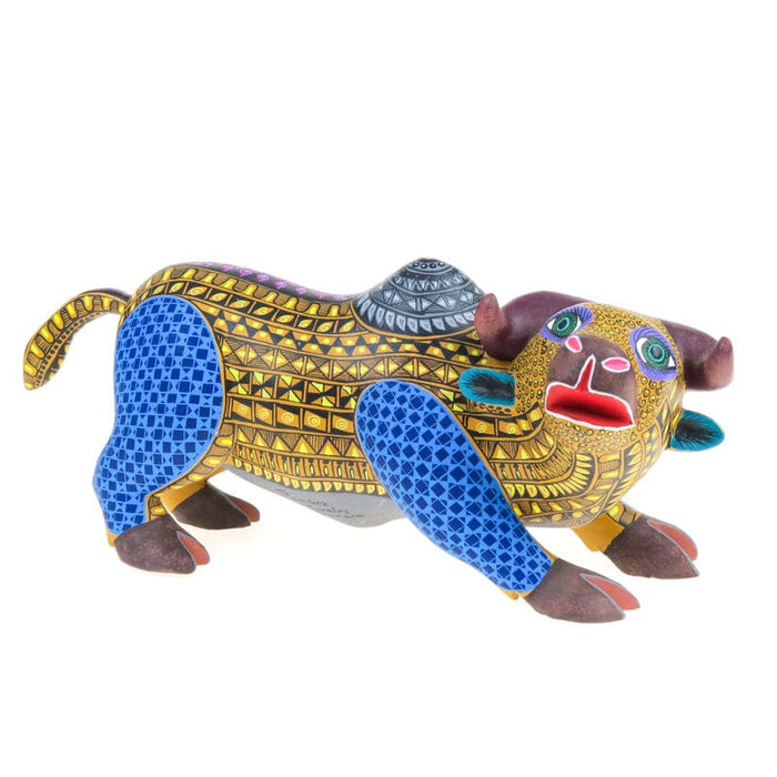 Cape Buffalo - Oaxacan Alebrije Wood Carving - CEMCUI