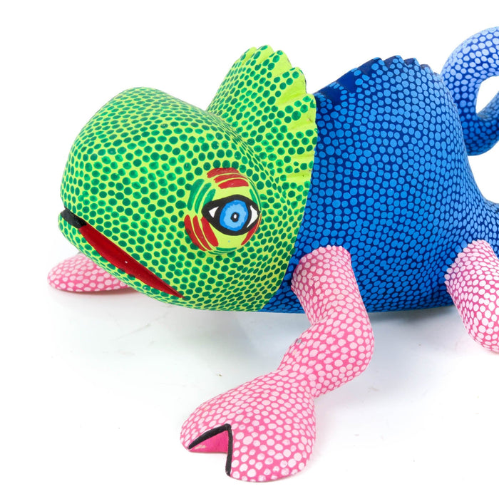 Chameleon - Oaxacan Alebrije Wood Carving - CEMCUI