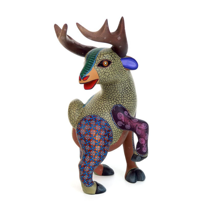 Cheerful Deer - Oaxacan Alebrije Wood Carving - CEMCUI