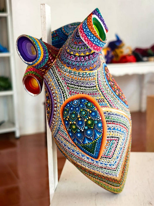 Craft by Order Beautiful Heart Alebrije Hand Carved, Hand Painted and with Beautiful Texture - CEMCUI