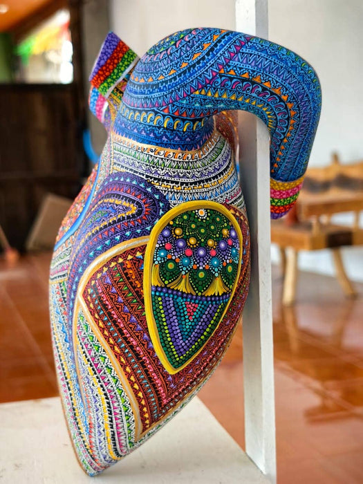 Craft by Order Beautiful Heart Alebrije Hand Carved, Hand Painted and with Beautiful Texture - CEMCUI