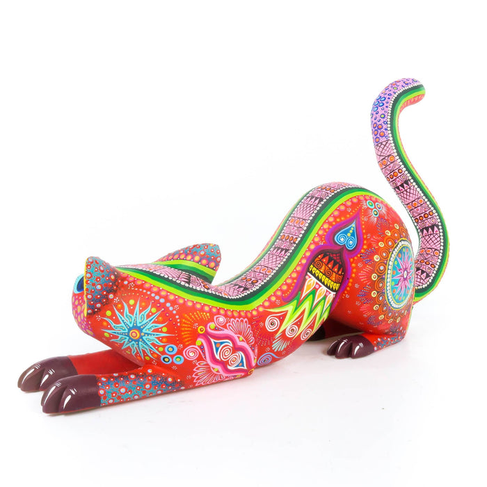 Crouching Jaguar - Oaxacan Alebrije Wood Carving - CEMCUI