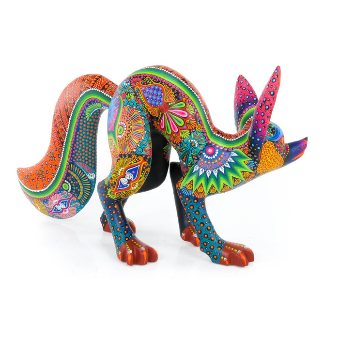 Cunning Fox - Oaxacan Alebrije Wood Carving - CEMCUI