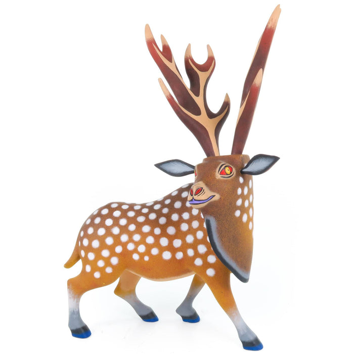 Elegant Deer - Oaxacan Alebrije Wood Carving - CEMCUI