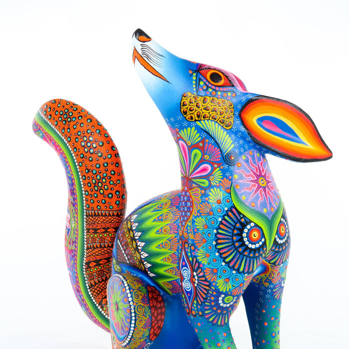 Fabulous Coyote - Oaxacan Alebrije Wood Carving - CEMCUI