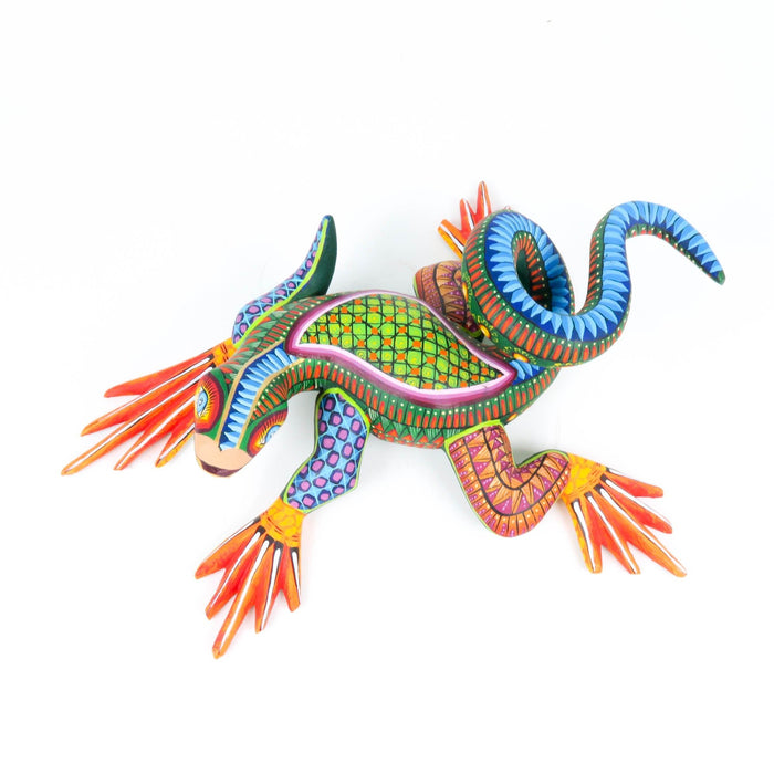 Fantastic Iguana - Oaxacan Alebrije Wood Carving - CEMCUI