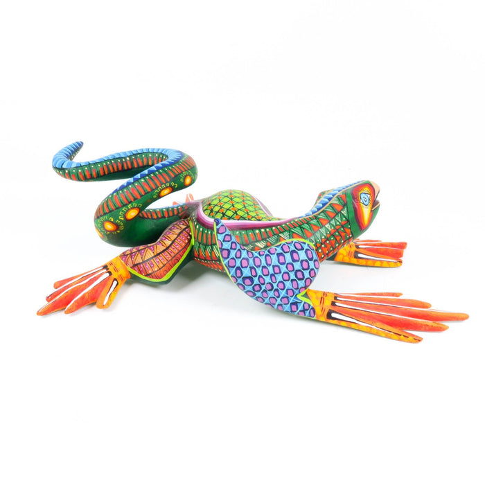 Fantastic Iguana - Oaxacan Alebrije Wood Carving - CEMCUI