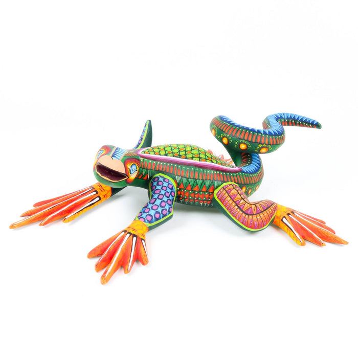 Fantastic Iguana - Oaxacan Alebrije Wood Carving - CEMCUI