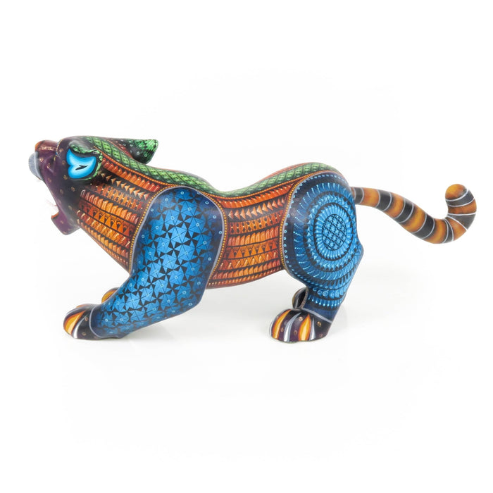 Fine Jaguar - Oaxacan Alebrije Wood Carving - CEMCUI