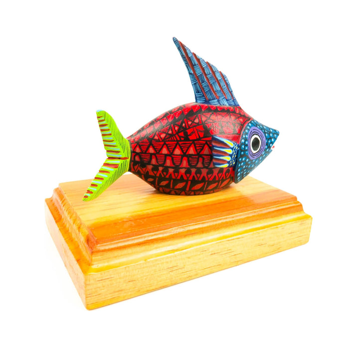 Fish On Base - Oaxacan Alebrije Wood Carving - CEMCUI