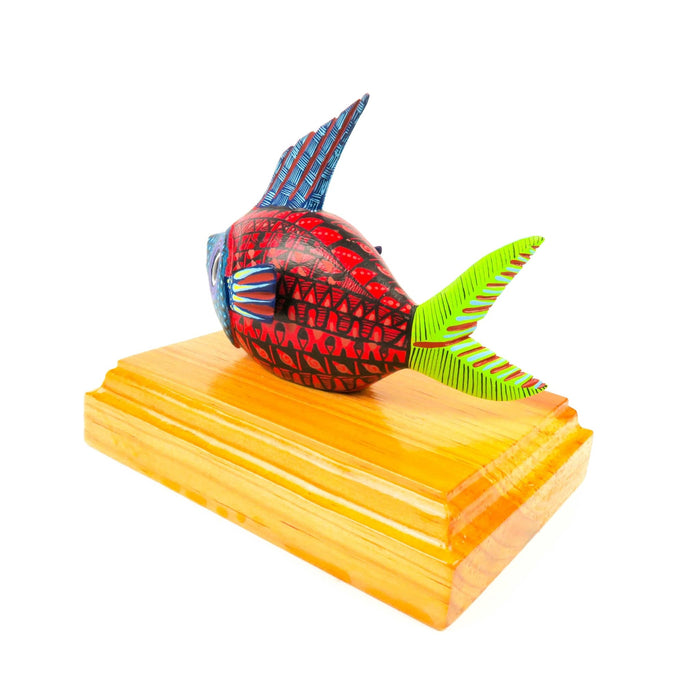 Fish On Base - Oaxacan Alebrije Wood Carving - CEMCUI