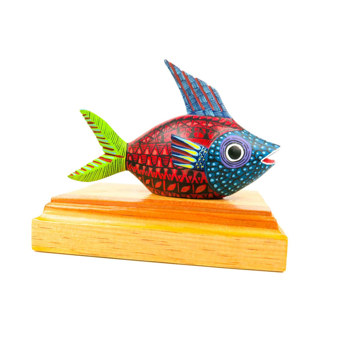 Fish On Base - Oaxacan Alebrije Wood Carving - CEMCUI