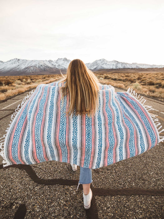 Gray Blush Traditional Mexican Blanket - CEMCUI