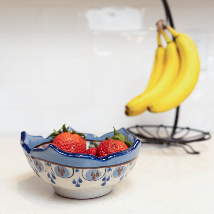 Guatemalan Stoneware Berry Bowl - CEMCUI