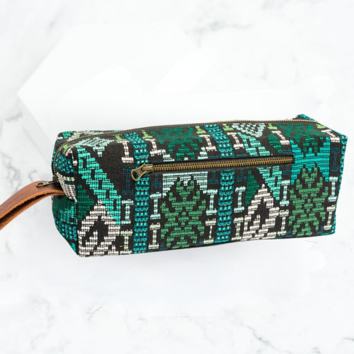 Guatemalan Travel Toiletry Bag - CEMCUI