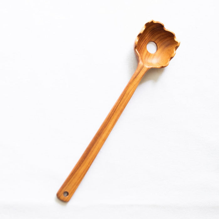 Hand Carved Spaghetti Spoon - CEMCUI