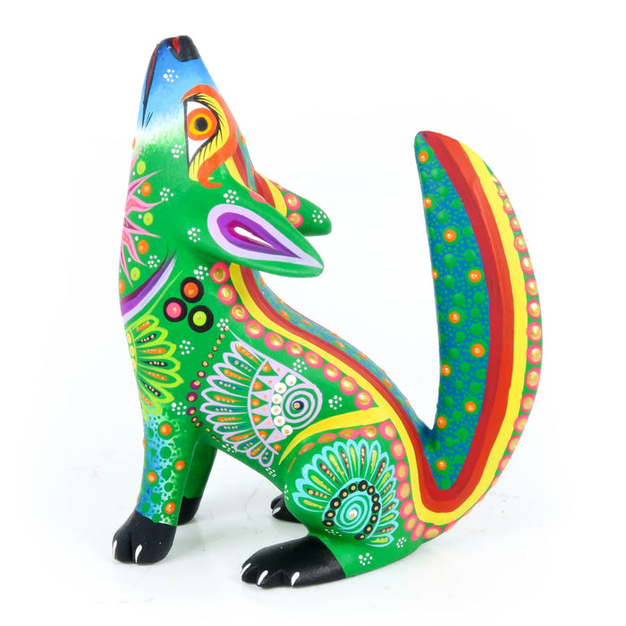 Howling Coyote (Green) - Oaxacan Alebrije Wood Carving - CEMCUI