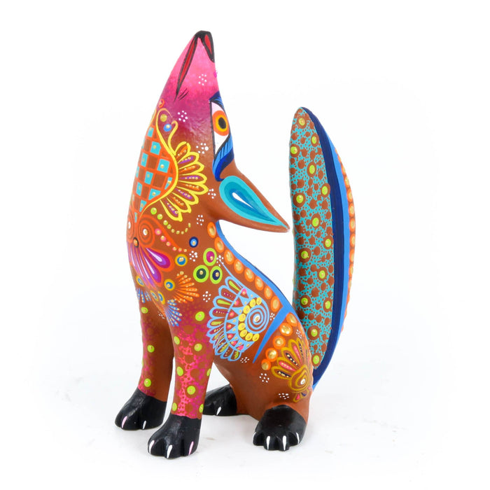 Howling Coyote (Orange) - Oaxacan Alebrije Wood Carving - CEMCUI