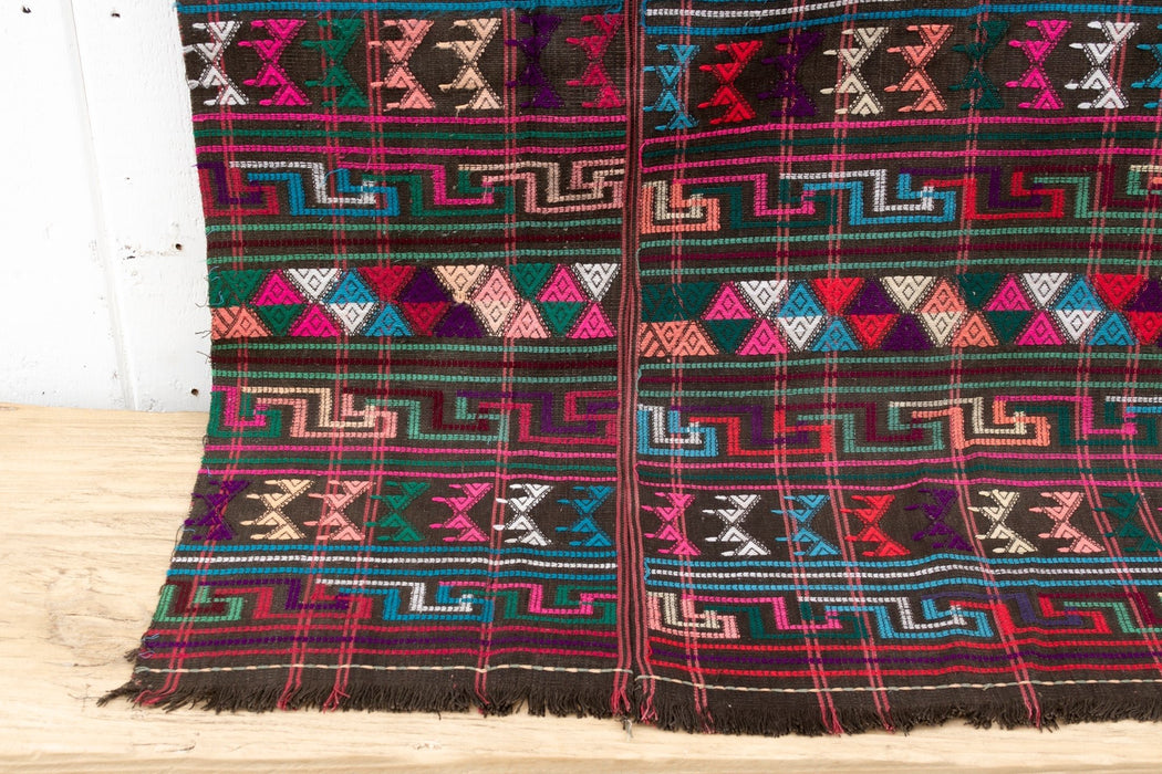 Large Finely Brocade Vintage Mayan Huipil - CEMCUI