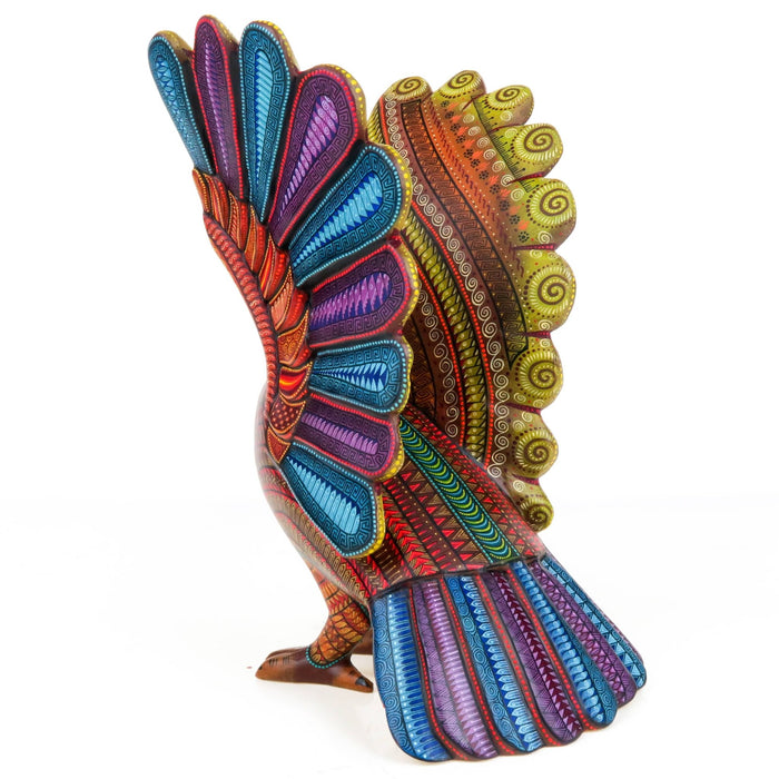 Majestic Eagle - Oaxacan Alebrije Wood Carving - CEMCUI