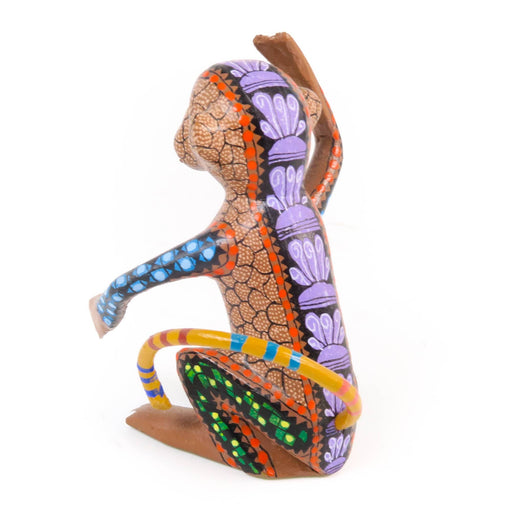 Monkey - Oaxacan Alebrije Wood Carving - CEMCUI