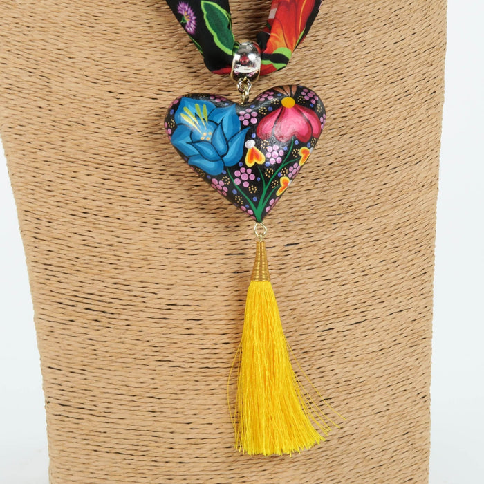 Oaxacan Alebrije Wood Carving Heart & Flowers Necklace - CEMCUI