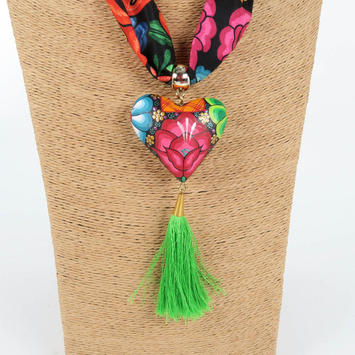 Oaxacan Alebrije Wood Carving Heart & Flowers Necklace - CEMCUI