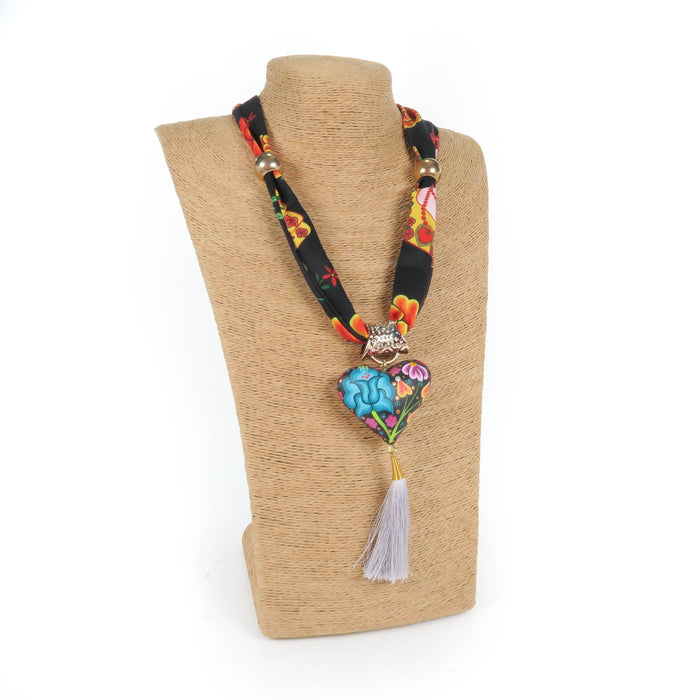 Oaxacan Alebrije Wood Carving Heart & Flowers Necklace - CEMCUI