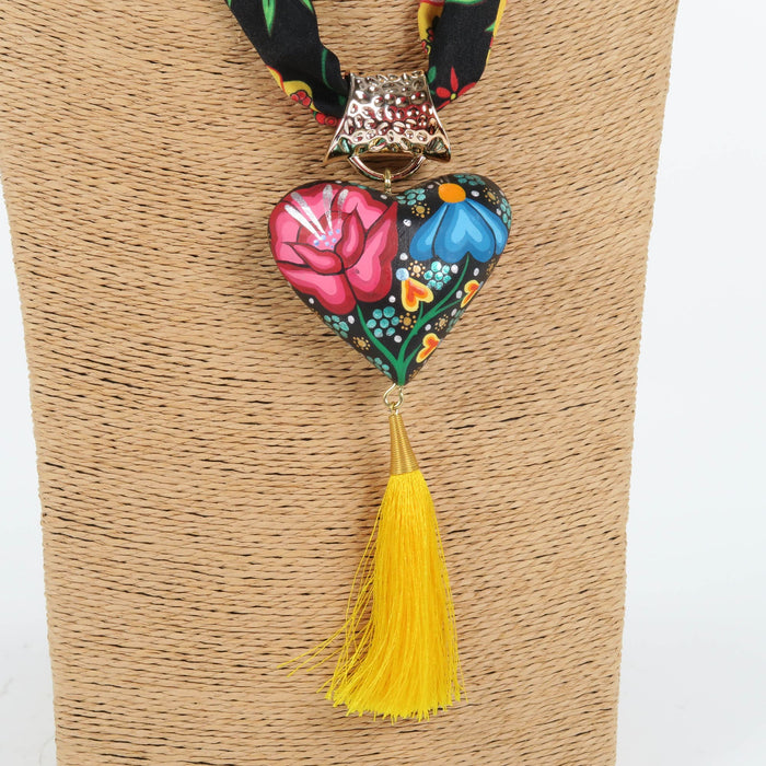 Oaxacan Alebrije Wood Carving Heart & Flowers Necklace - CEMCUI