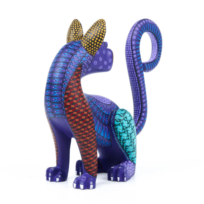 Purple Jaguar - Oaxacan Alebrije Wood Carving - CEMCUI