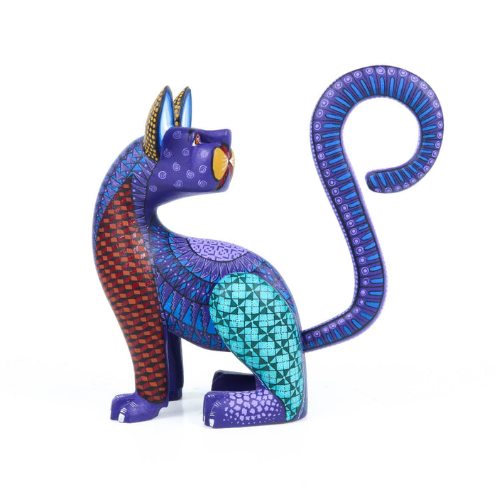 Purple Jaguar - Oaxacan Alebrije Wood Carving - CEMCUI