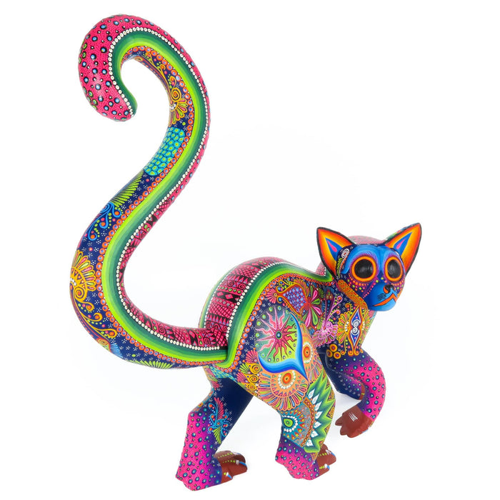 Purple Lemur - Oaxacan Alebrije Wood Carving - CEMCUI