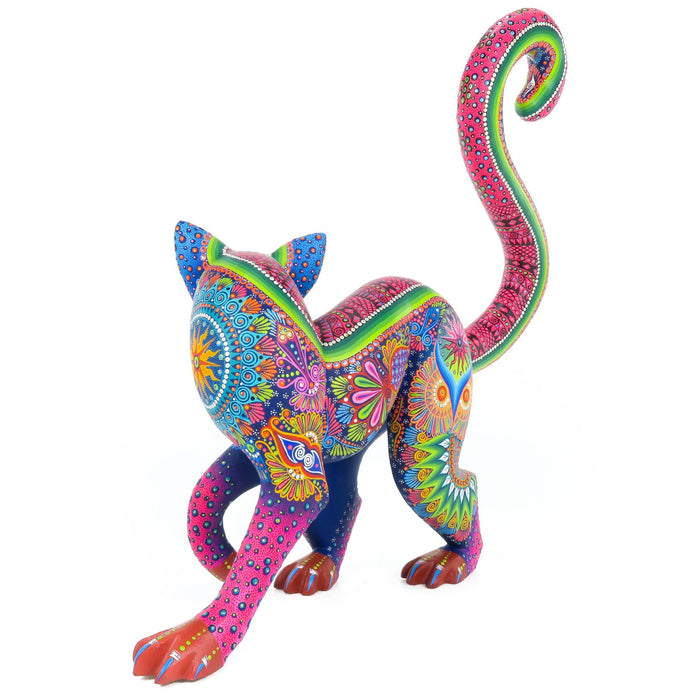 Purple Lemur - Oaxacan Alebrije Wood Carving - CEMCUI