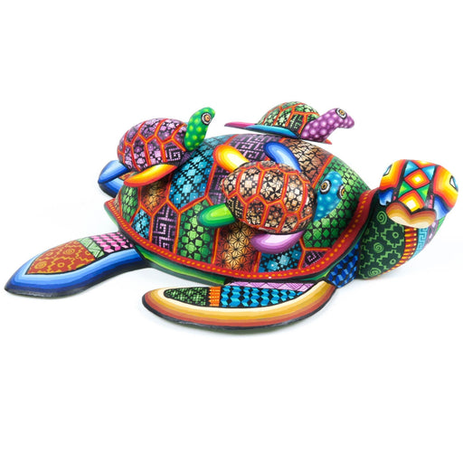 Sea Turtle With Babies - Oaxacan Alebrije Wood Carving - CEMCUI