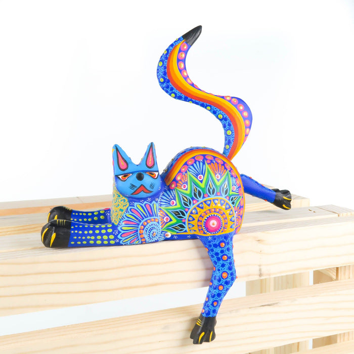 Shelf Sitting Cat (Blue) - Oaxacan Alebrije Wood Carving - CEMCUI