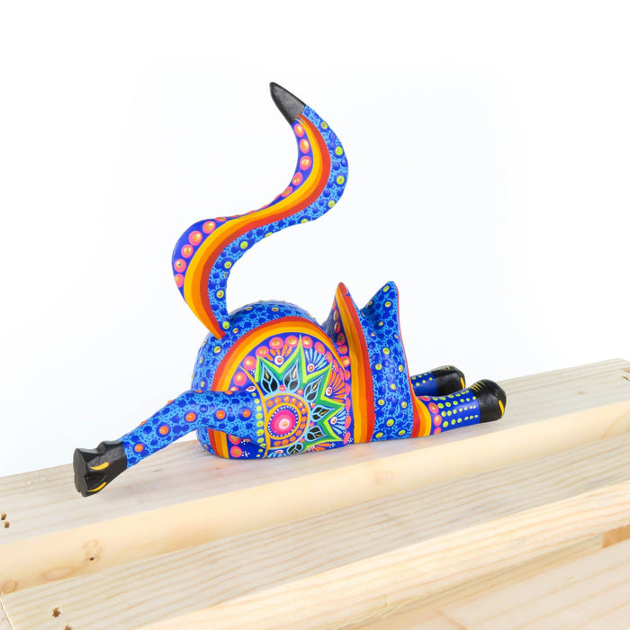 Shelf Sitting Cat (Blue) - Oaxacan Alebrije Wood Carving - CEMCUI