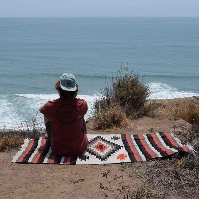 Tan Mexican Diamond Yoga Blanket - CEMCUI