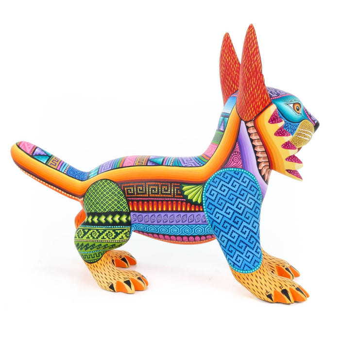 Vibrant Lynx Cat - Oaxacan Alebrije Wood Carving - CEMCUI