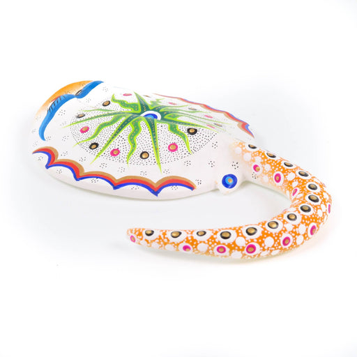 White Stingray - Oaxacan Alebrije Wood Carving - CEMCUI