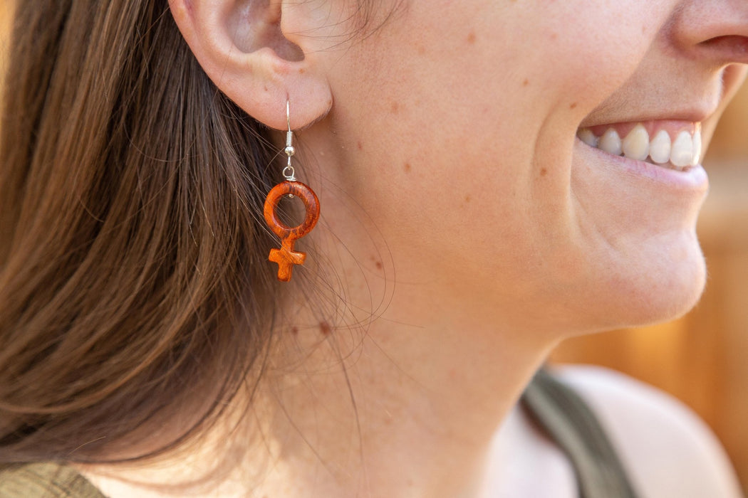 Wood Female Symbol Earrings - CEMCUI